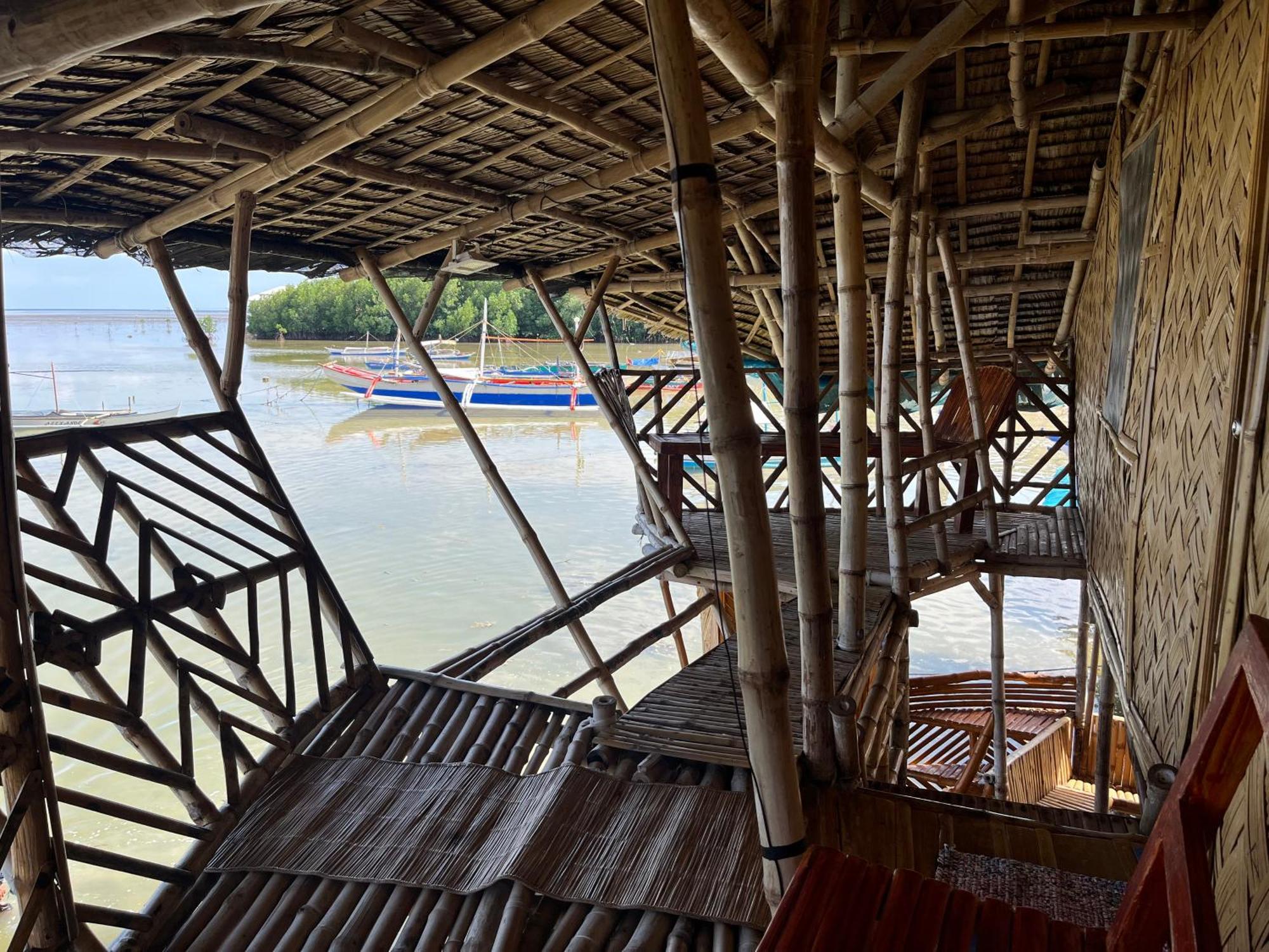 Bamboo Nest Beachfront Puerto Princesa Zewnętrze zdjęcie