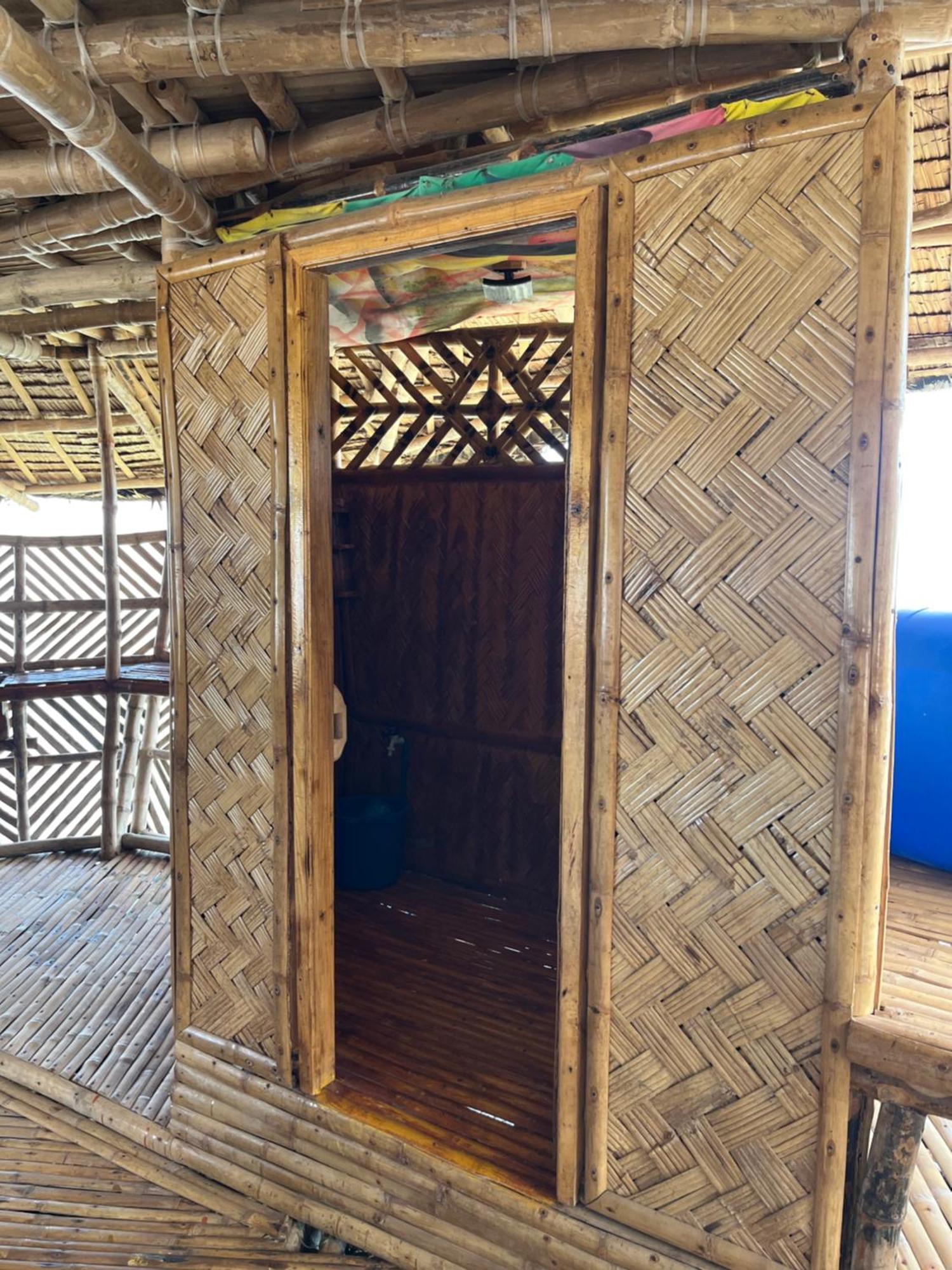 Bamboo Nest Beachfront Puerto Princesa Zewnętrze zdjęcie