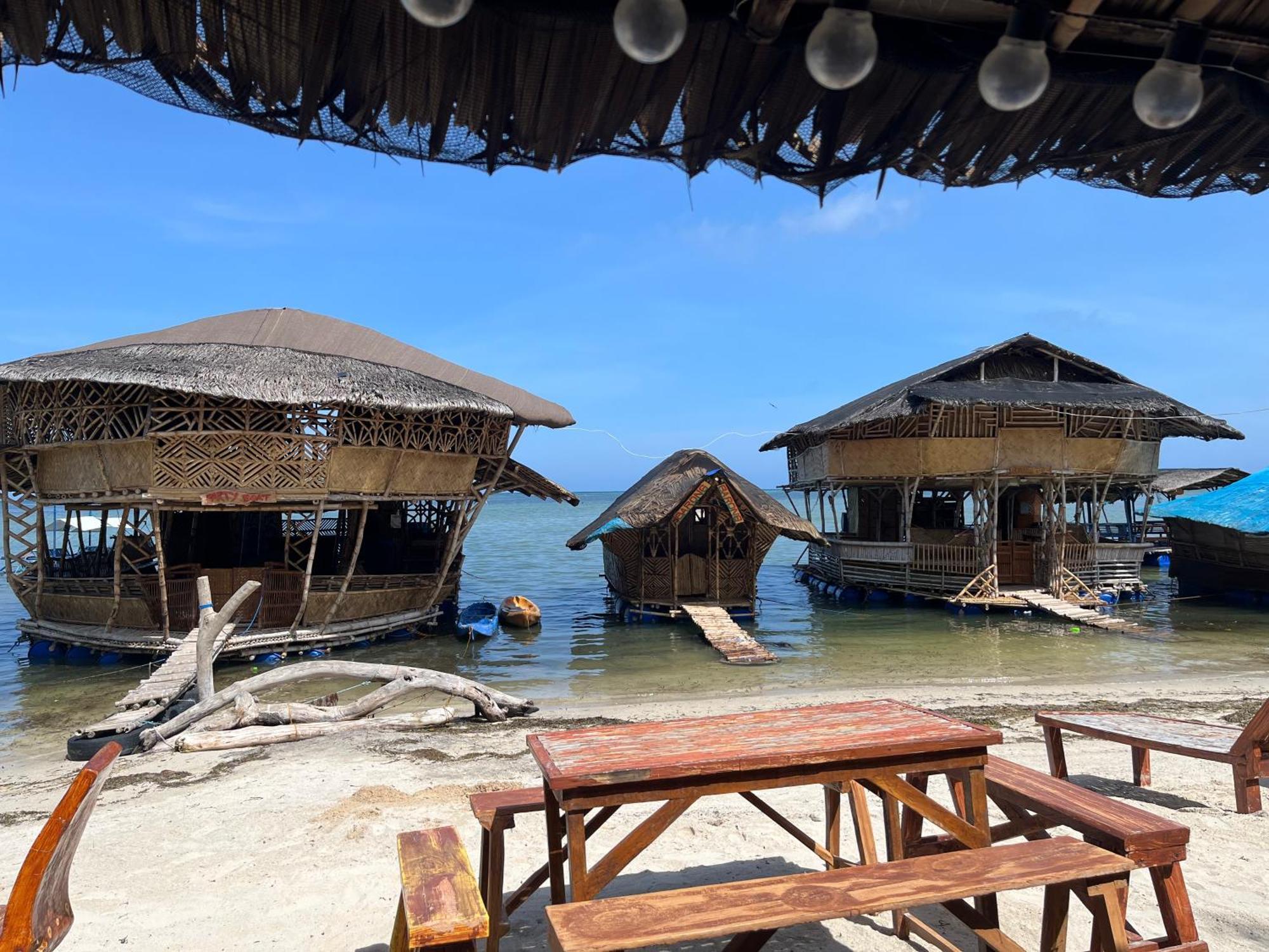 Bamboo Nest Beachfront Puerto Princesa Zewnętrze zdjęcie